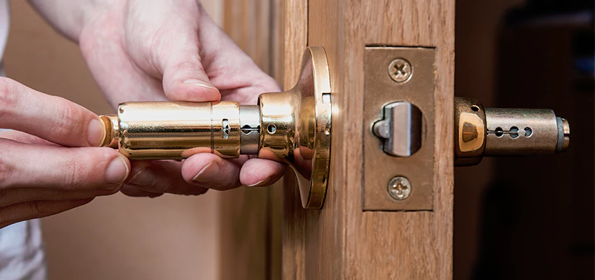 AAA Locksmiths For Lost Car Keys in Hawaiian Gardens, California