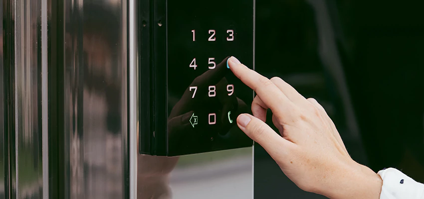 Keyless Door Entry System in Hawaiian Gardens, CA